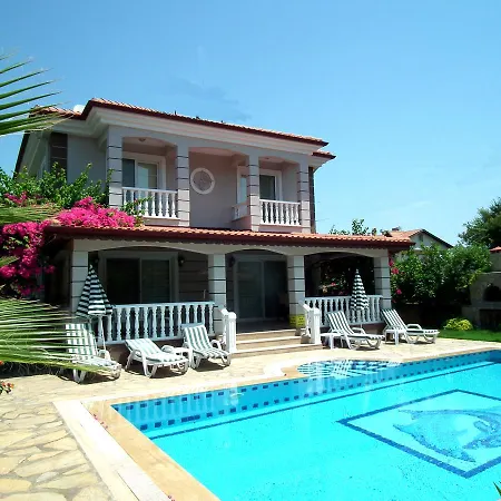 Villa Aleyna